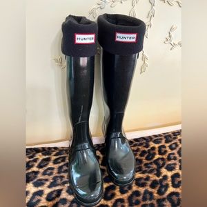 Hunter Tall Black Gloss Boot with Fleece Liners